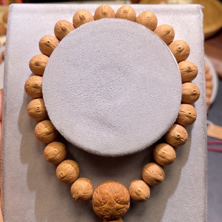 凤眼菩提吊坠实心 11 22