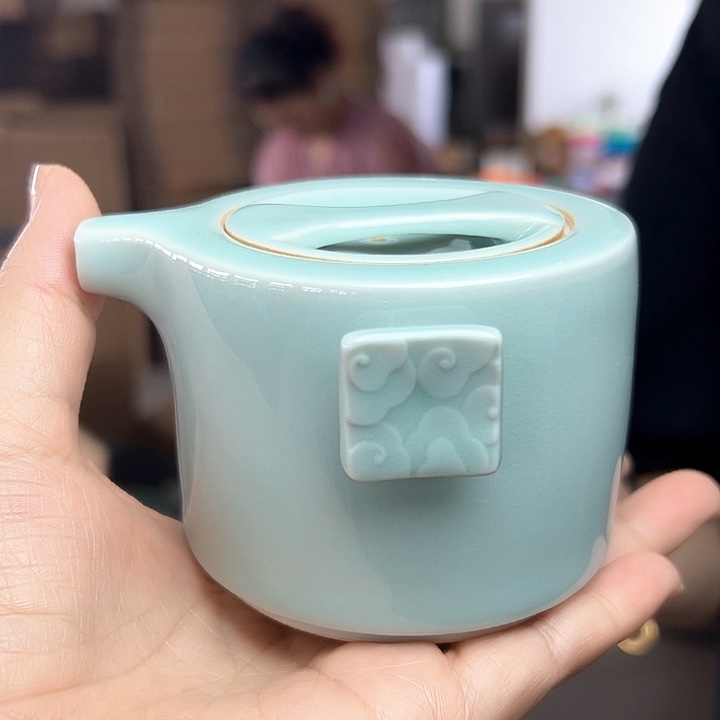 龙泉云间青瓷小米茶器