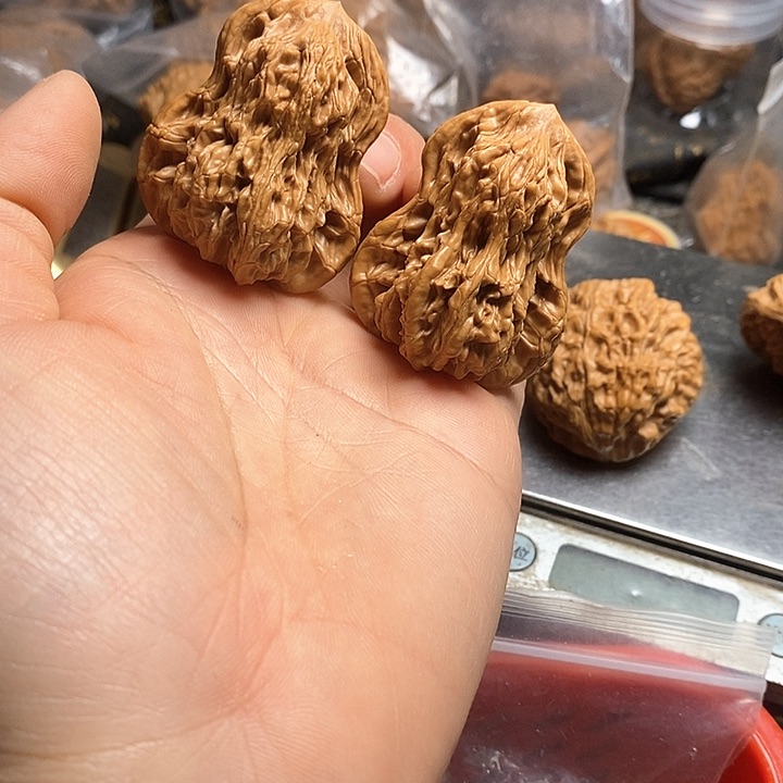 桃核吊坠麦穗葫芦