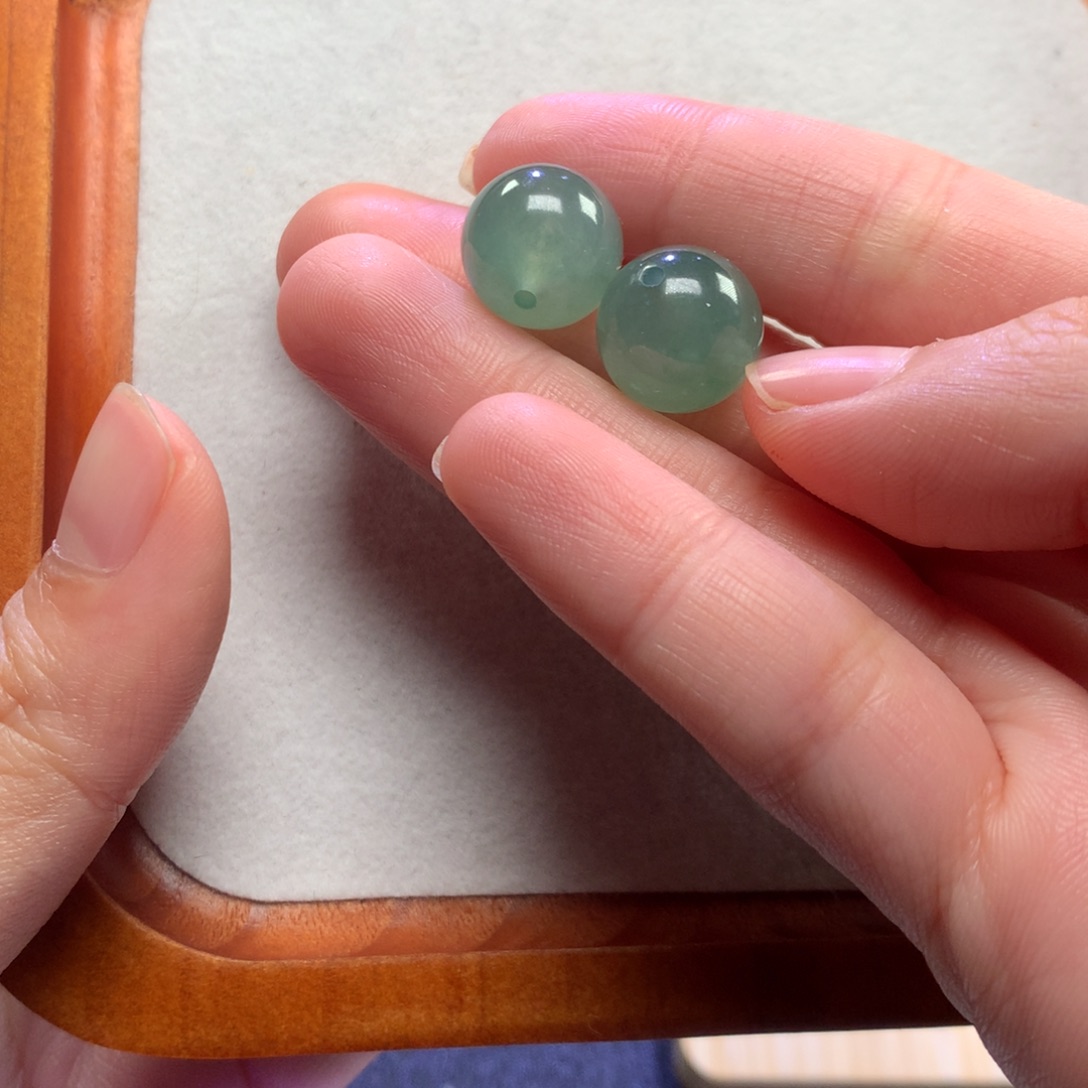 翡翠未镶嵌手链13mm