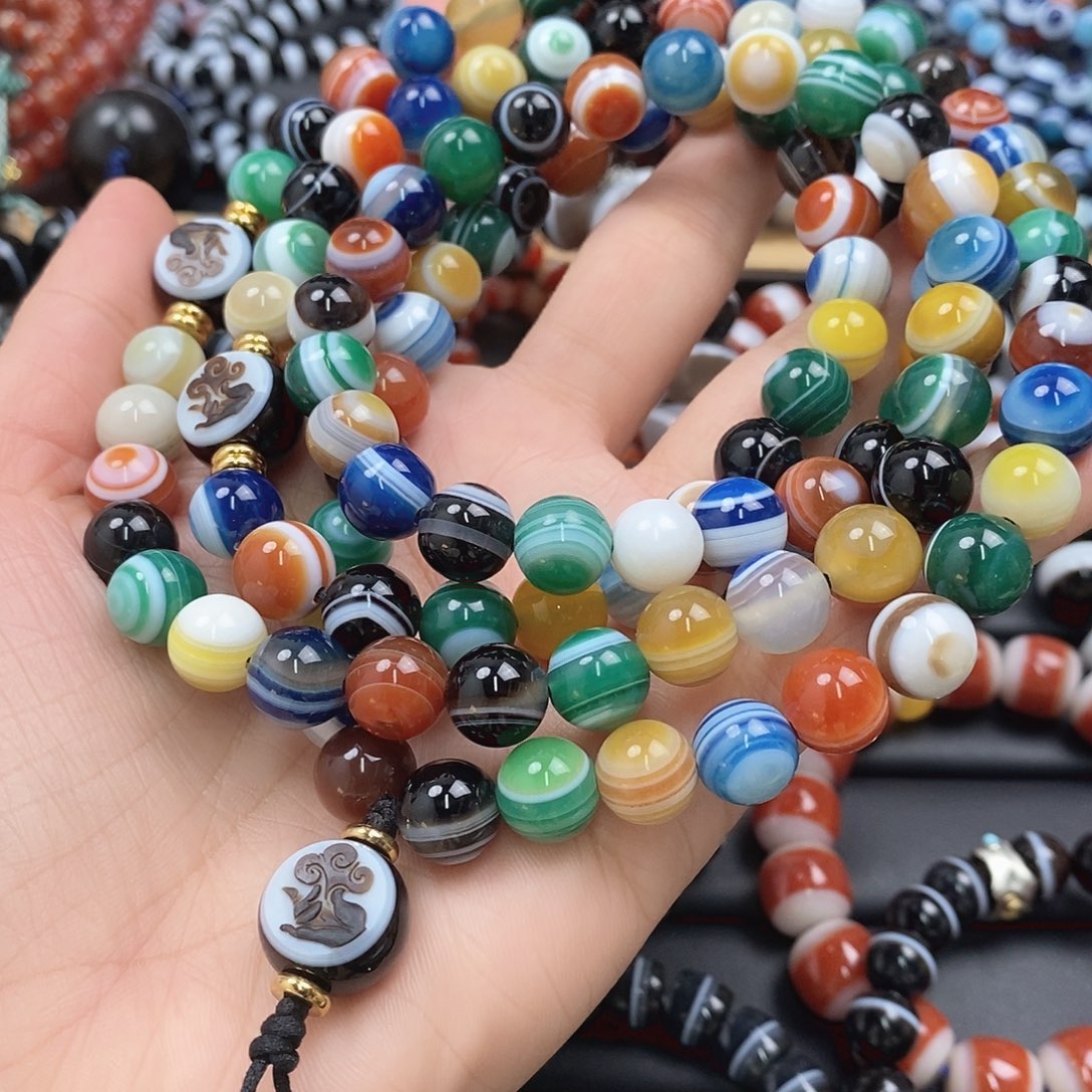 玛瑙/玉髓玛瑙项链未镶嵌