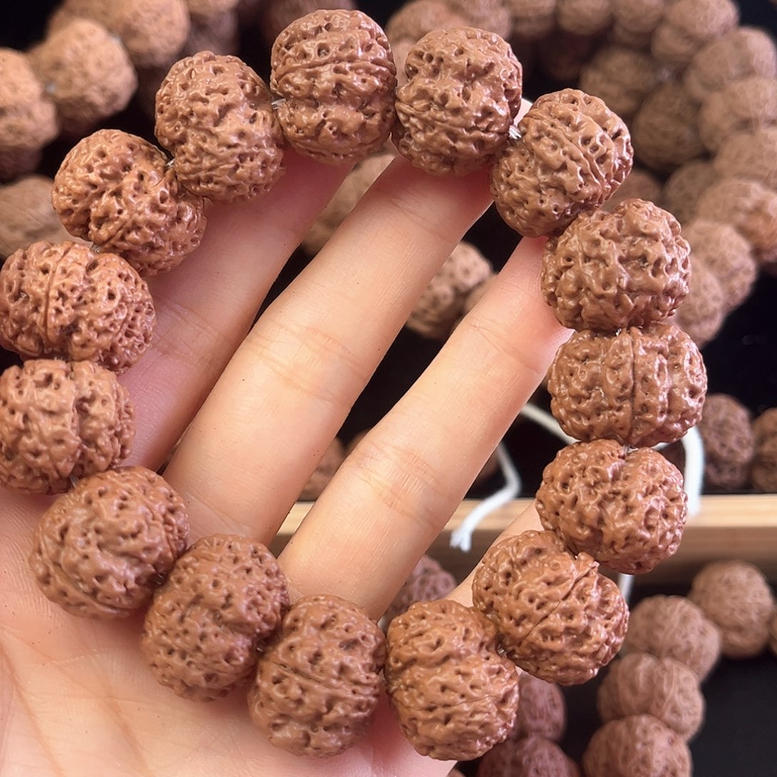 苍***穹吊坠金刚菩提玉玲珑21
