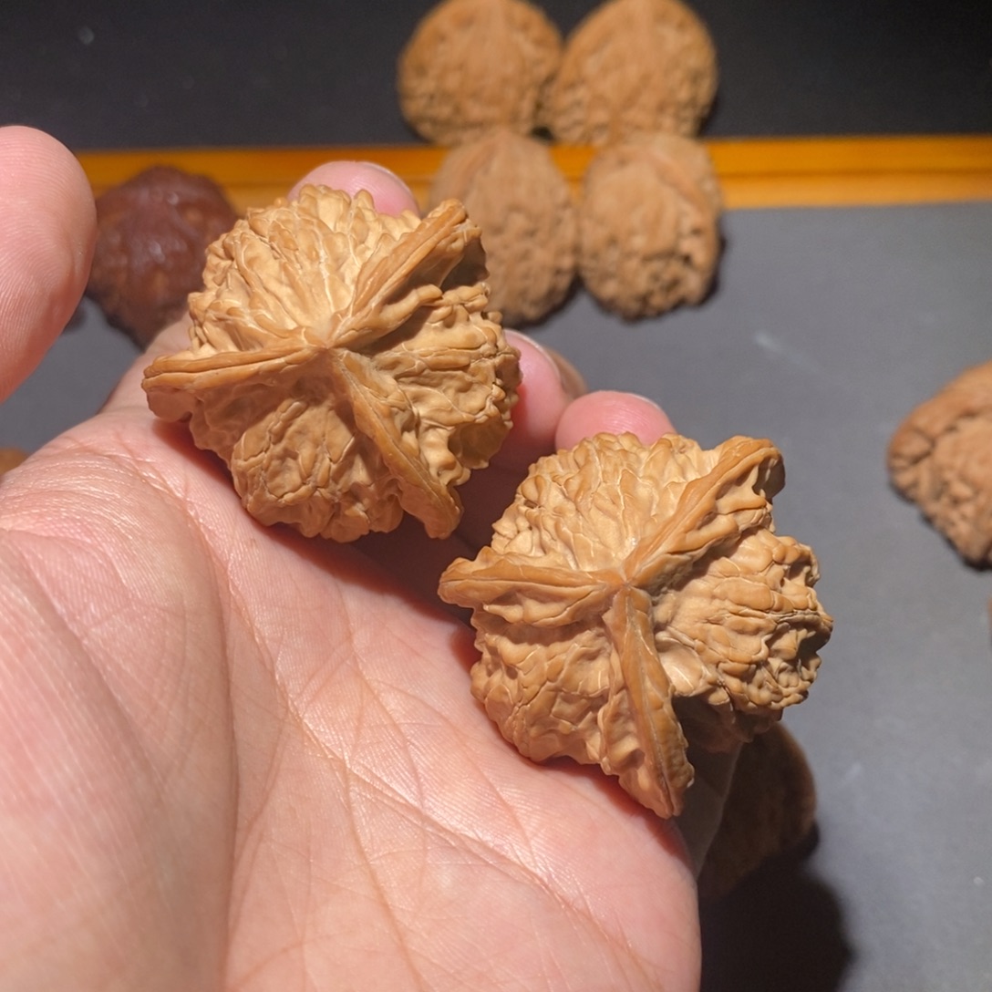 发***财文玩核桃把件41盘山三棱全品