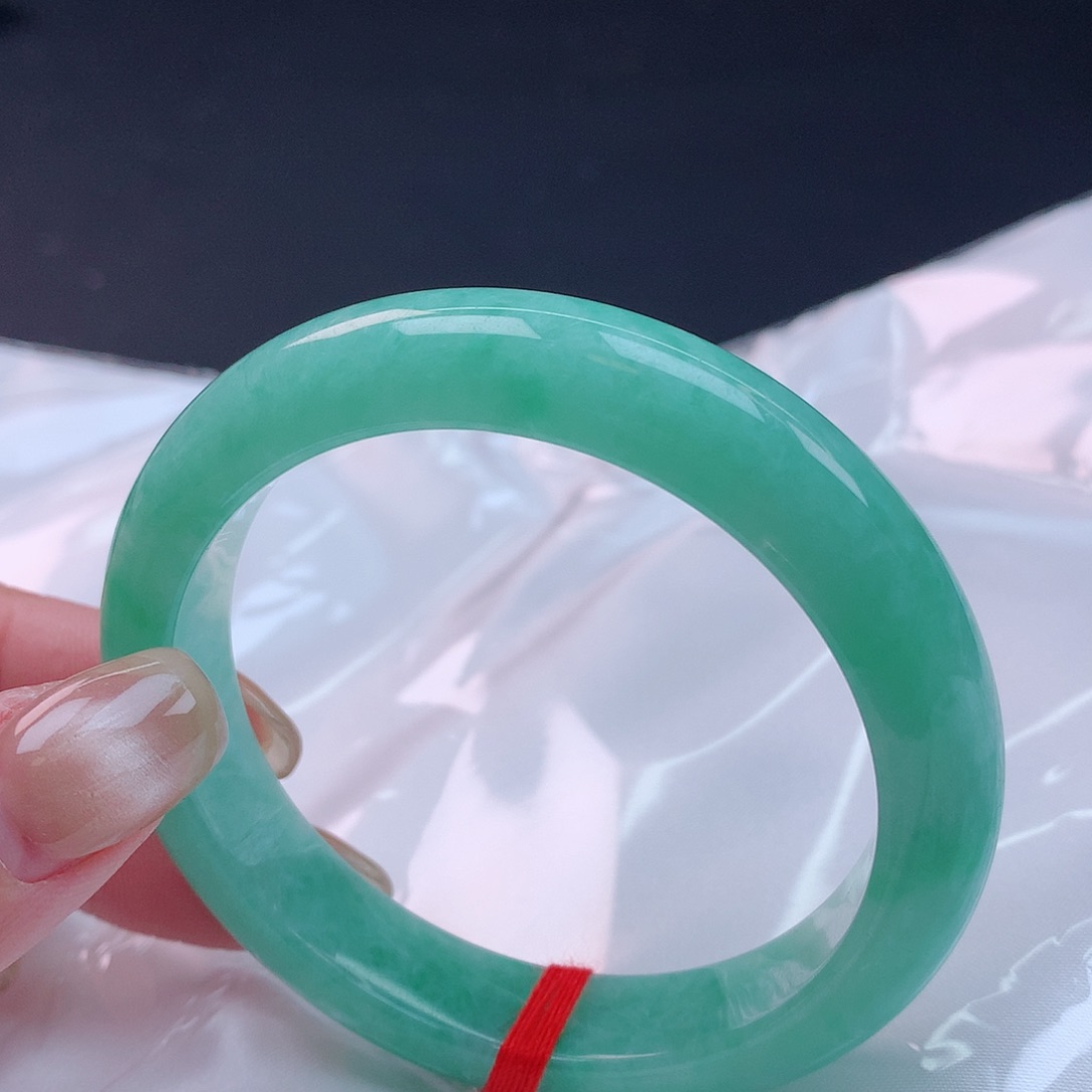 【闪购商品】未镶嵌手镯翡翠55