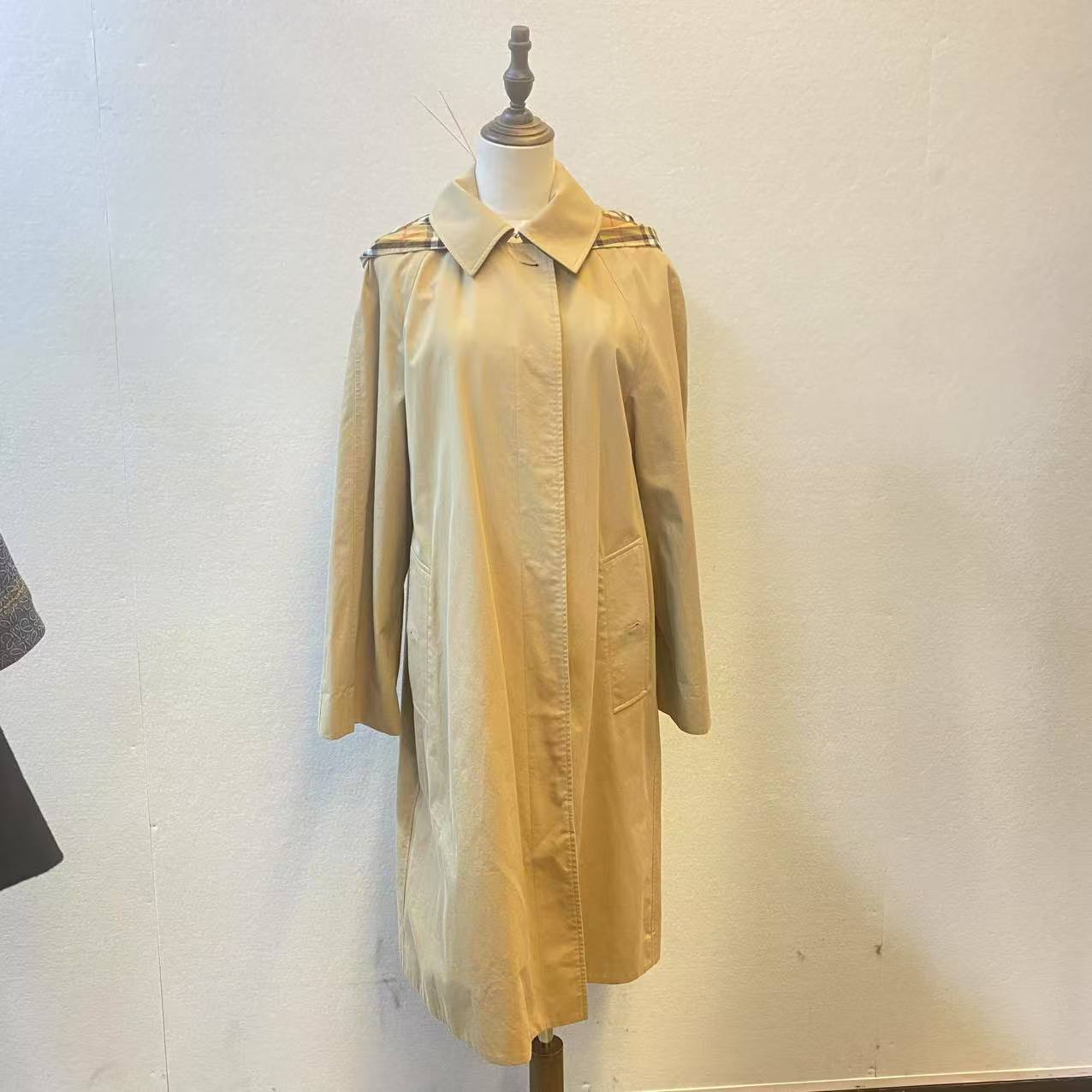 99新 BURBERRY/博柏利 海囤/巴宝莉风衣/uk14码/yy06142