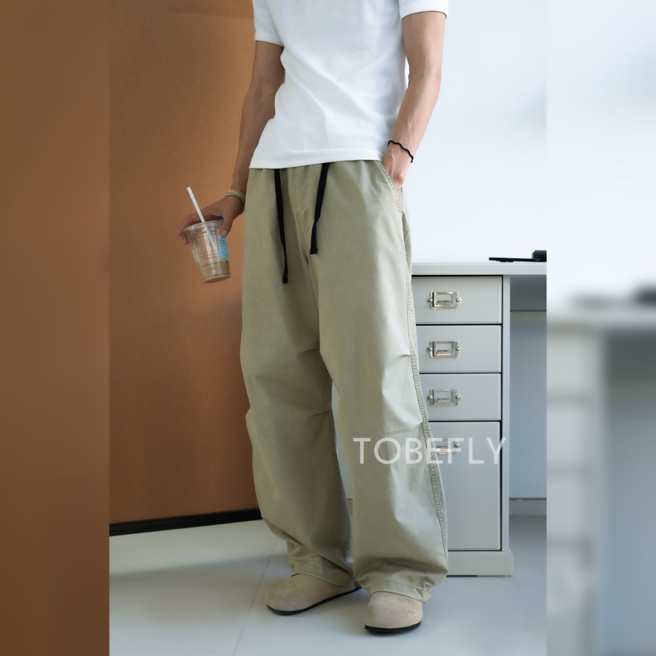 Tobefly长裤纯棉工装阔腿美式高街洗水伞兵裤弯刀休闲裤12771S25