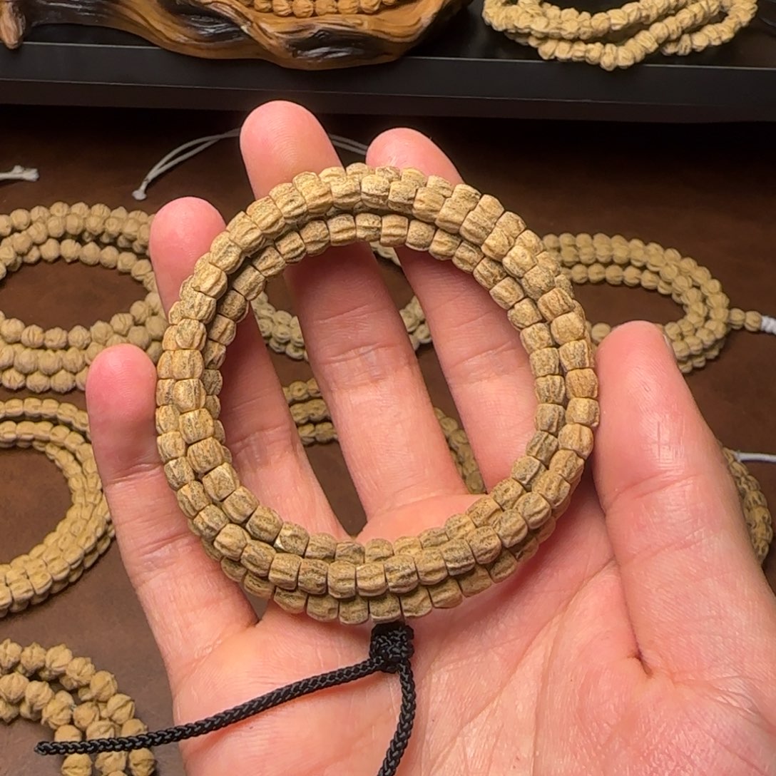 柏香籽/百香籽手串