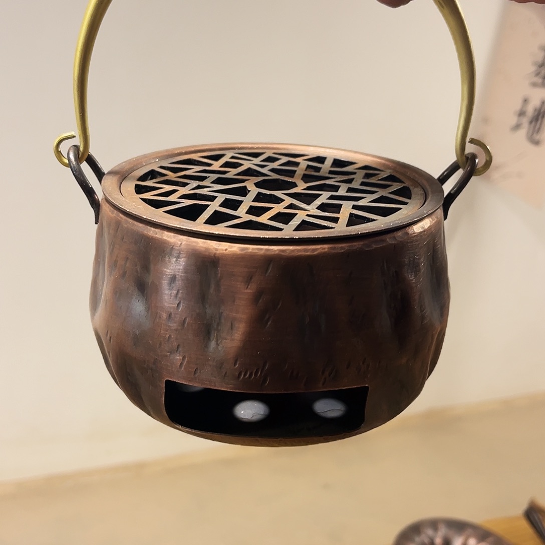 提梁炉子手工锻打工艺