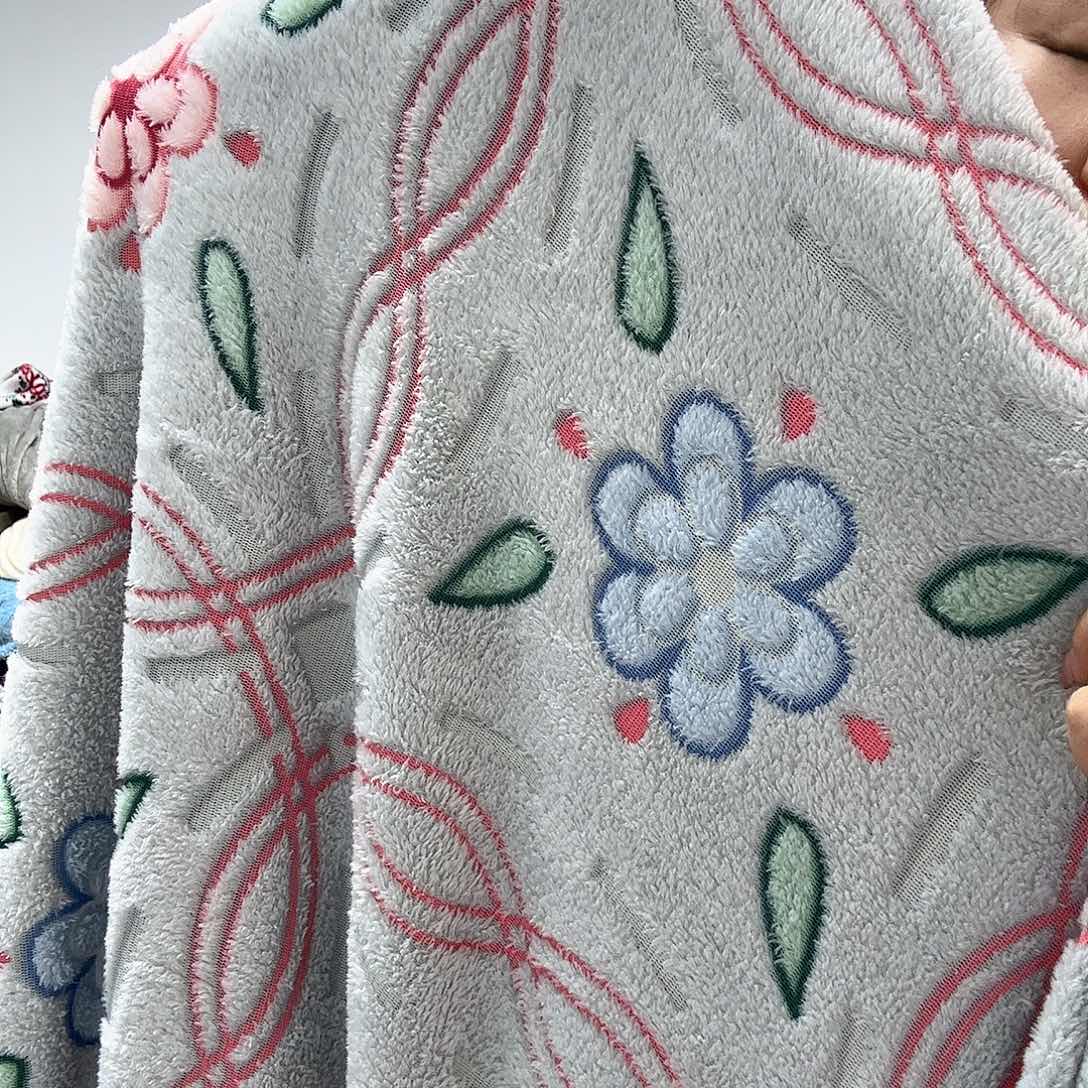 天湖绒2.        2.3。   瑕疵