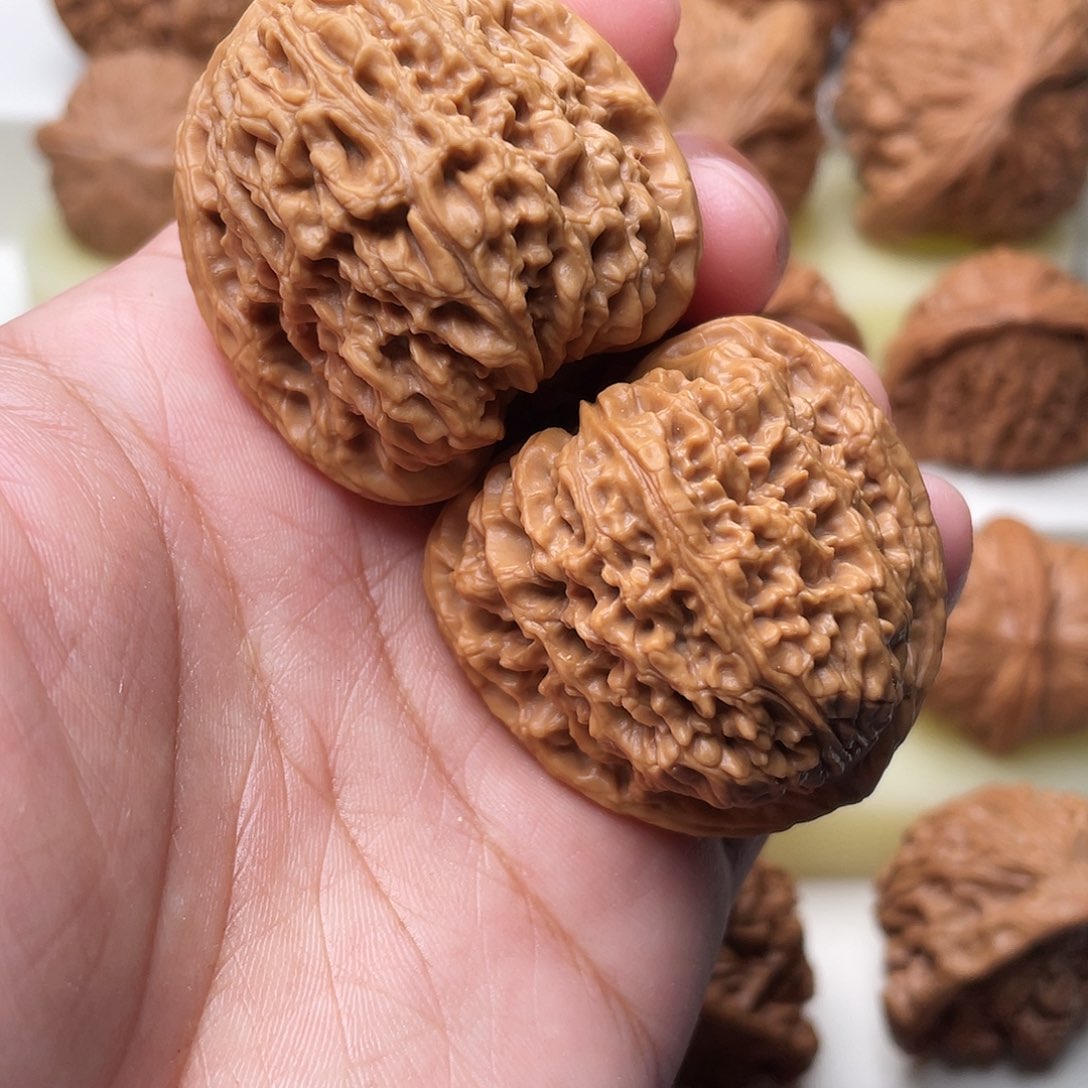 文玩核桃把件南疆石39