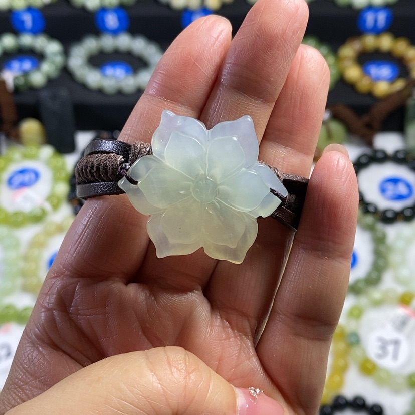 【闪购商品】蛇纹石玉手链未镶嵌