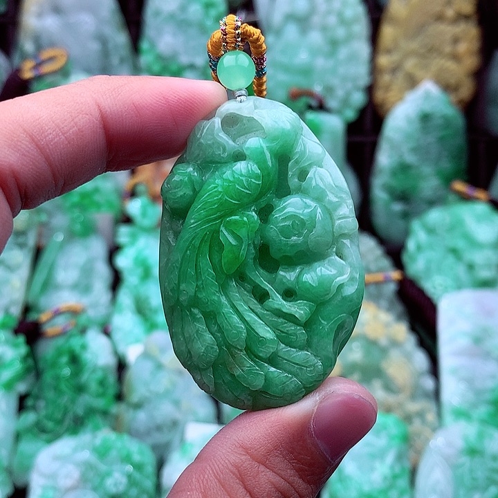 翡翠吊坠(不含链)未镶嵌