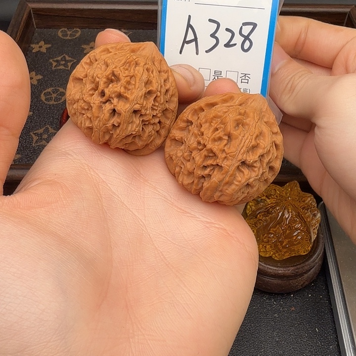 行***清吊坠文玩核桃红锦鲤42