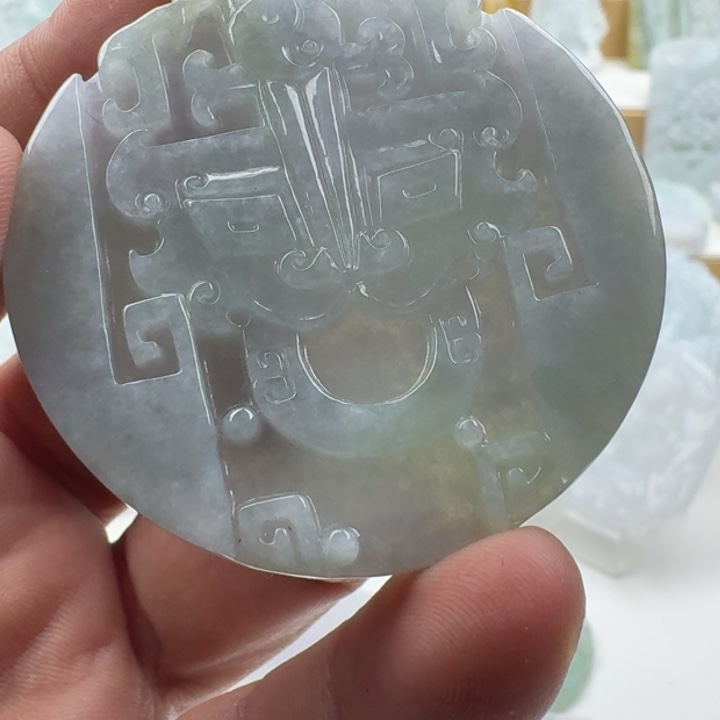 翡翠未镶嵌颈饰天然缅甸A货翡翠