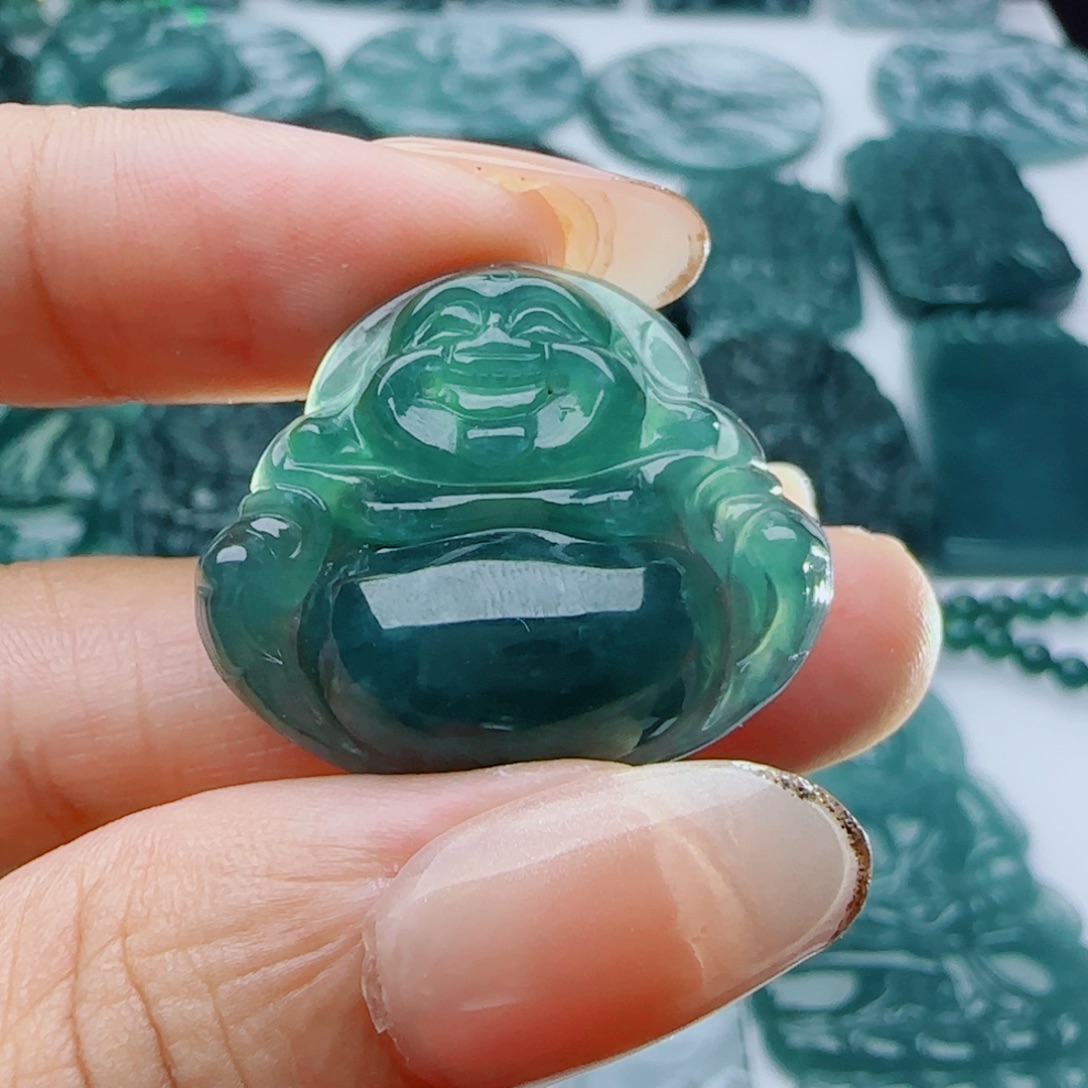 颈饰未镶嵌翡翠多样性发货天然的A货翡翠