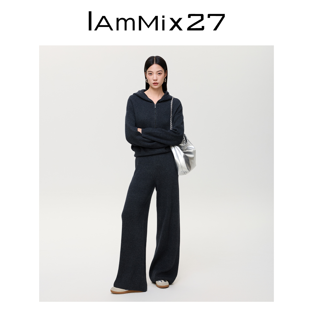 Iamx27秋冬休闲黑色针织连帽毛衫M4D3005