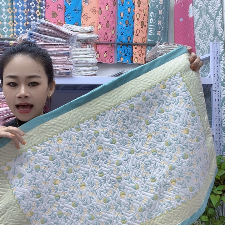 棉绿色小樱桃纯棉