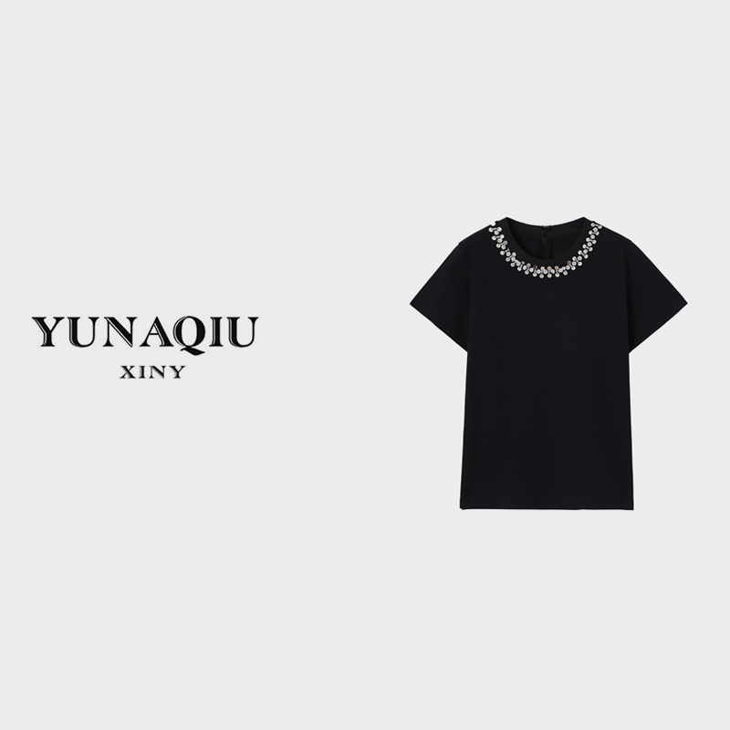 YUNAQIU黑色修身显瘦女士手工串珠亮片时尚春夏季百搭T恤潮-3106