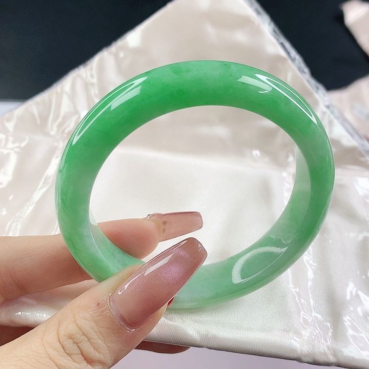 未镶嵌手镯翡翠翡翠724