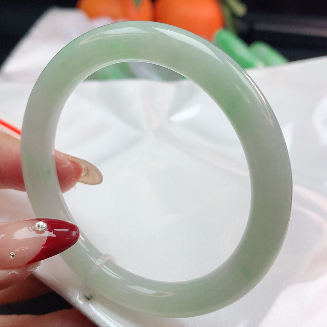 翡翠手镯未镶嵌1260圆条55