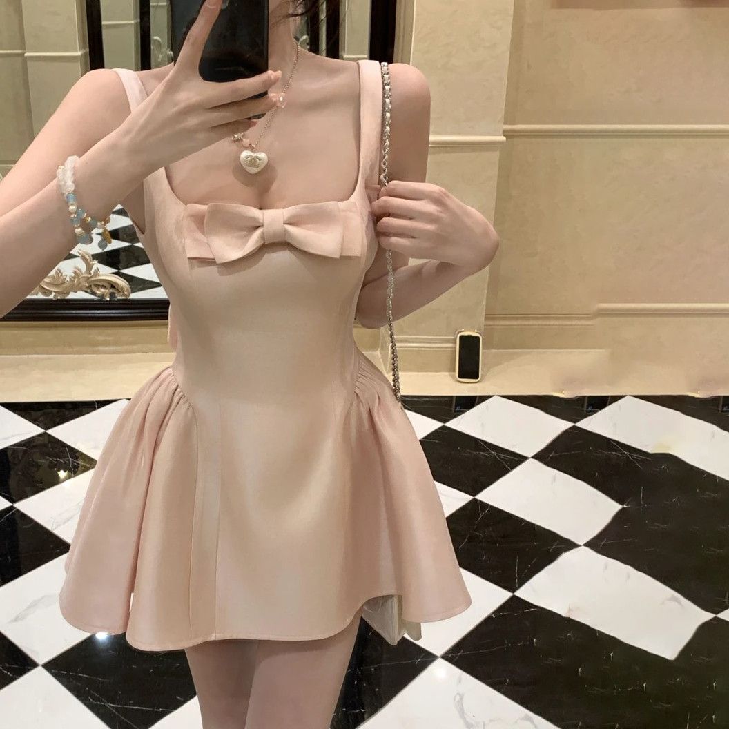 2025年春季新款法式甜美纯欲风显瘦蝴蝶结吊带连衣裙公主短裙气质