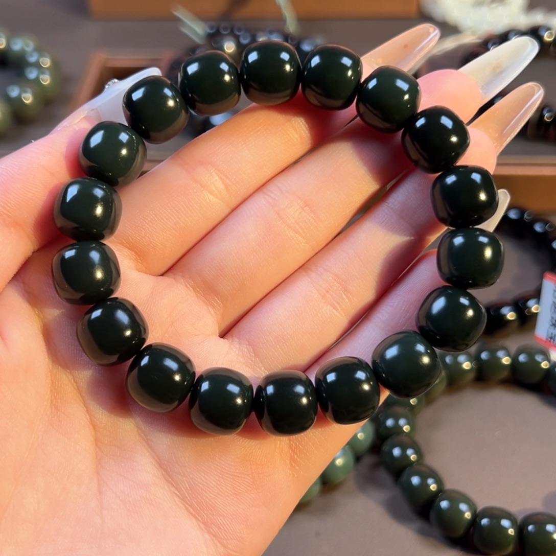 未镶嵌手串和田玉沙枣青深蓝色特细12