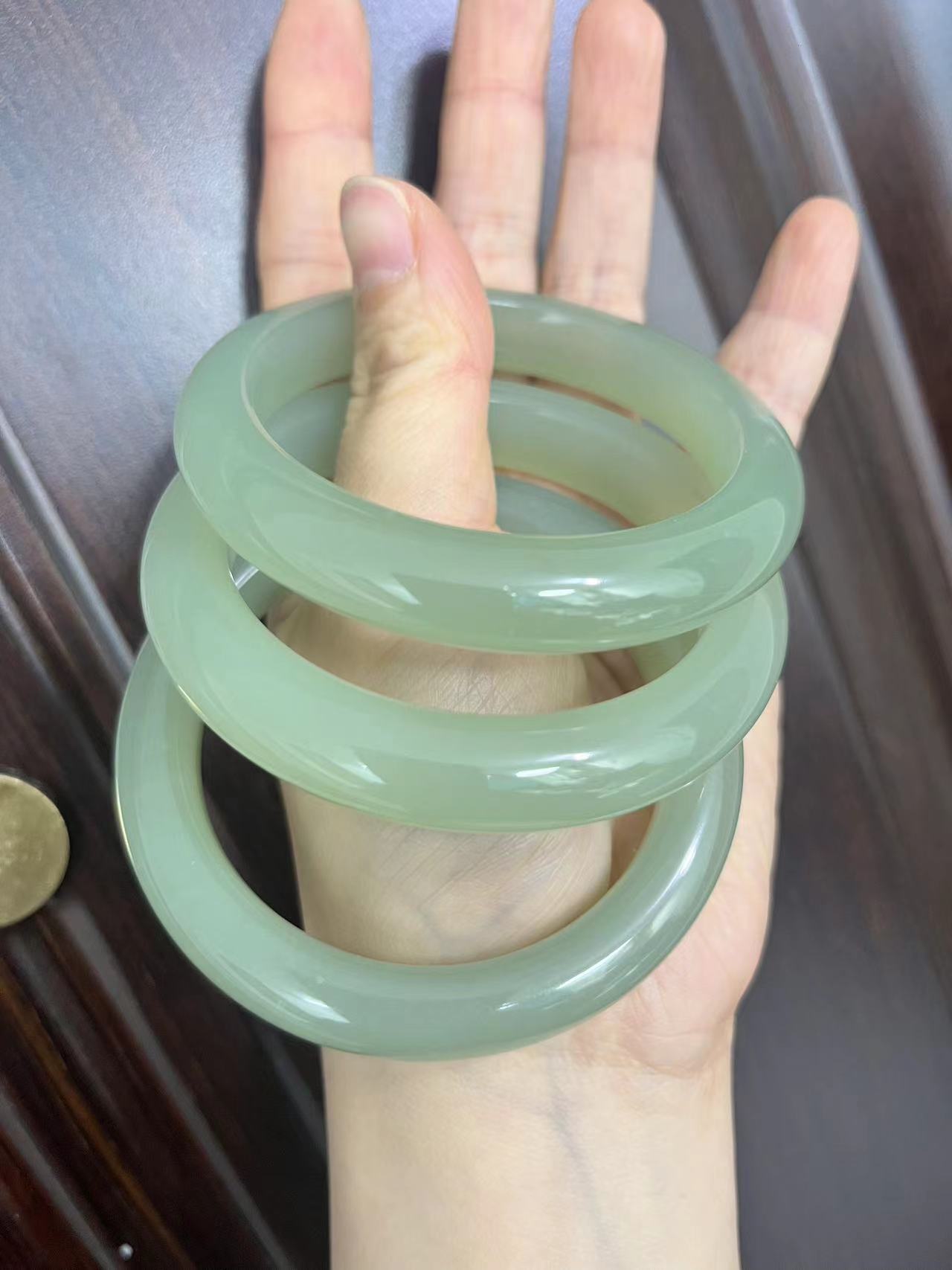 精选天然精品北疆蛇纹石玉荔枝冻色手镯多样性发货拍一发一