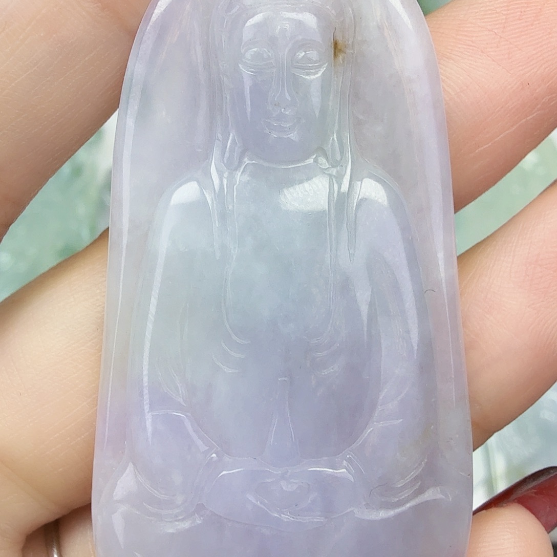 翡翠颈饰未镶嵌素衣