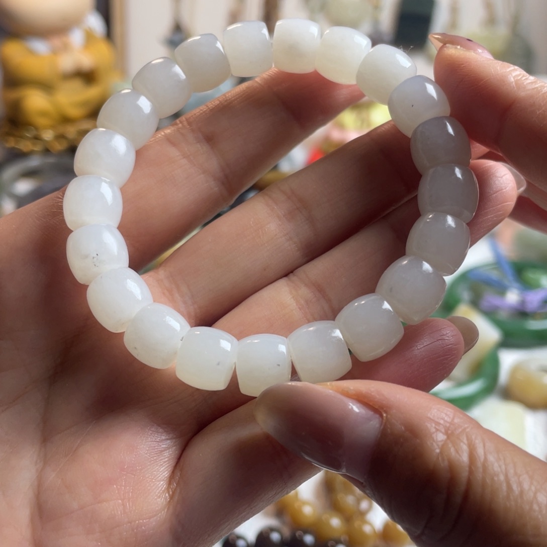 和田玉未镶嵌手链卡10黑山