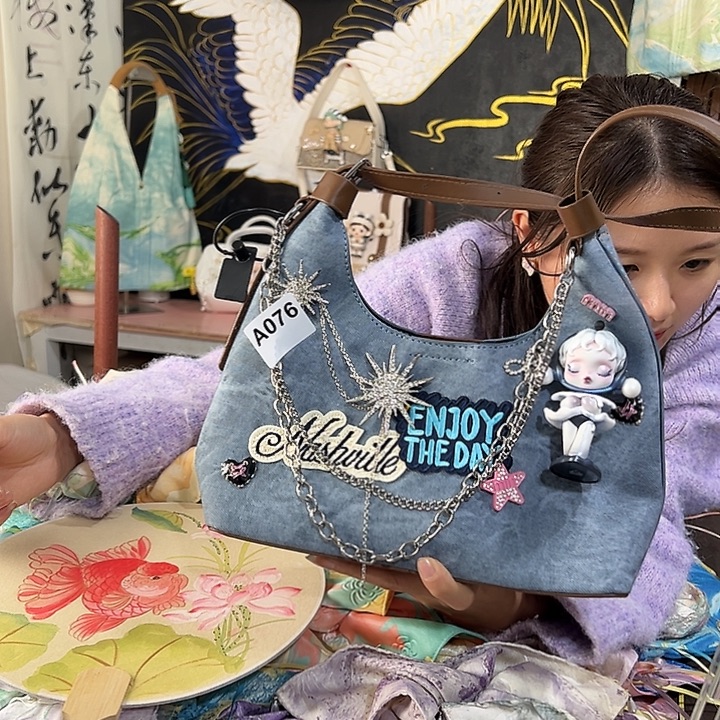 半***糖076娃包手作不退不换