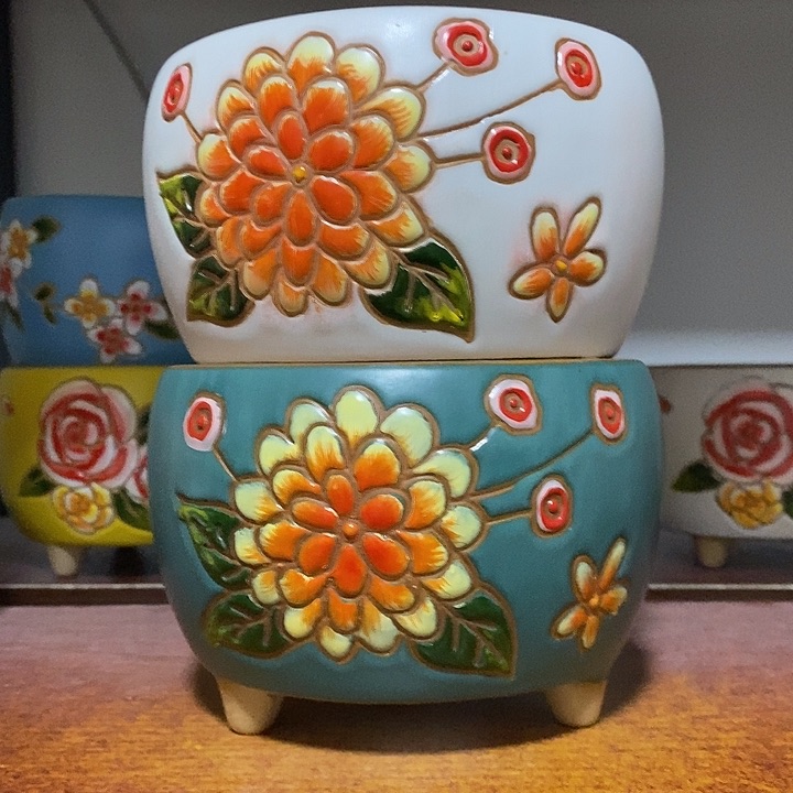 外13内11.5高10左右，纯手工制作，一单包邮