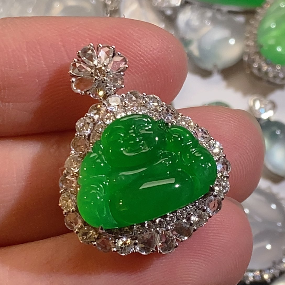 翡翠颈饰18K金镶嵌天然缅甸A货翡翠