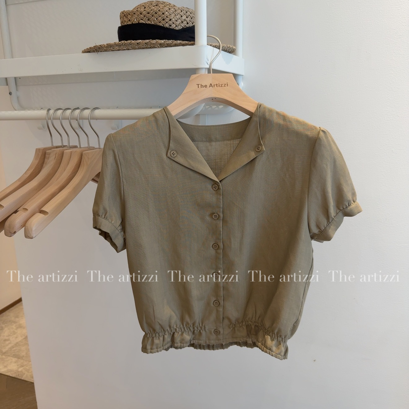 The Artizzi《榛果拿铁》短袖设计感减龄上衣