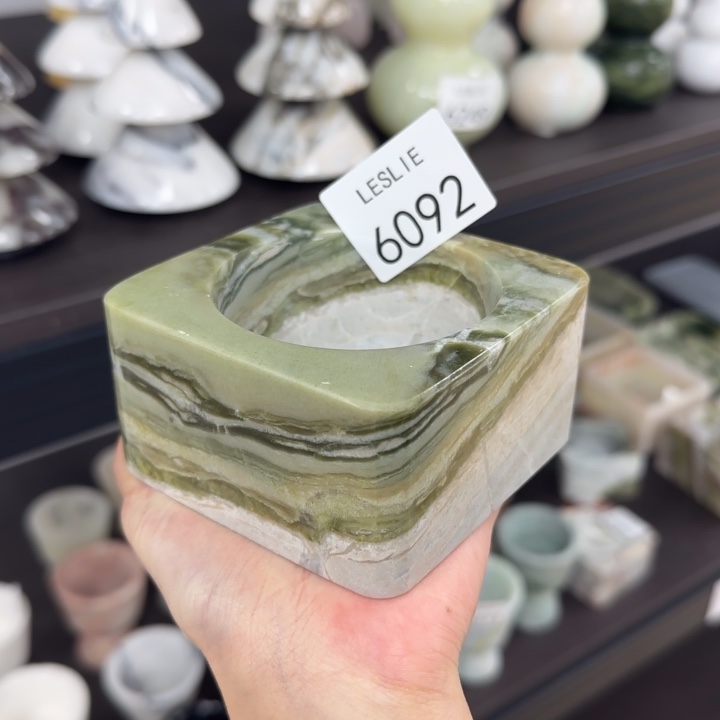 X092.      罐腊。 味道自选