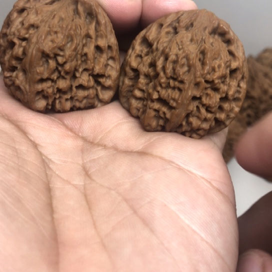 39尺寸三角南疆石