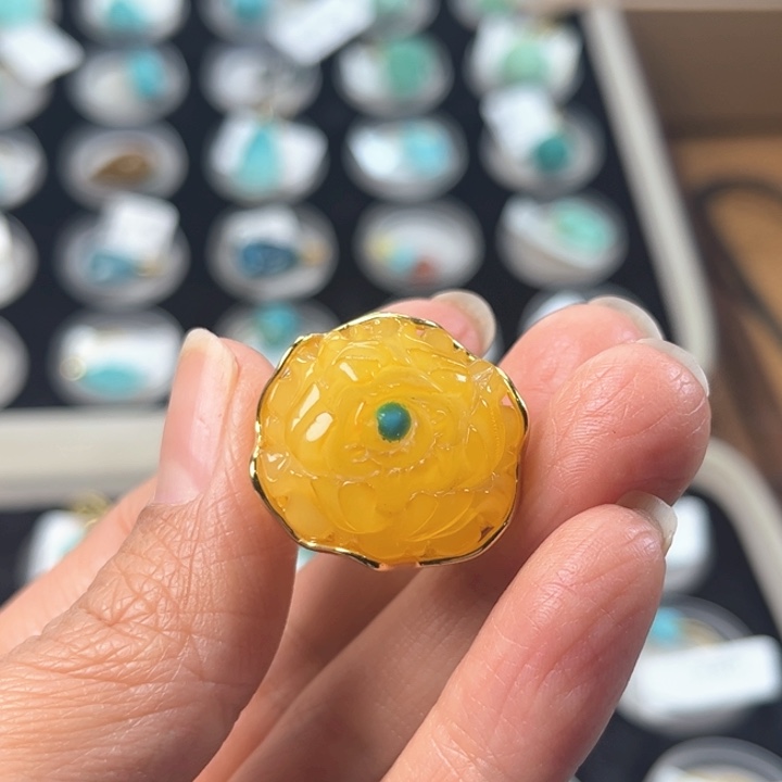 琥珀裸石银S925镶嵌蜜蜡戒指