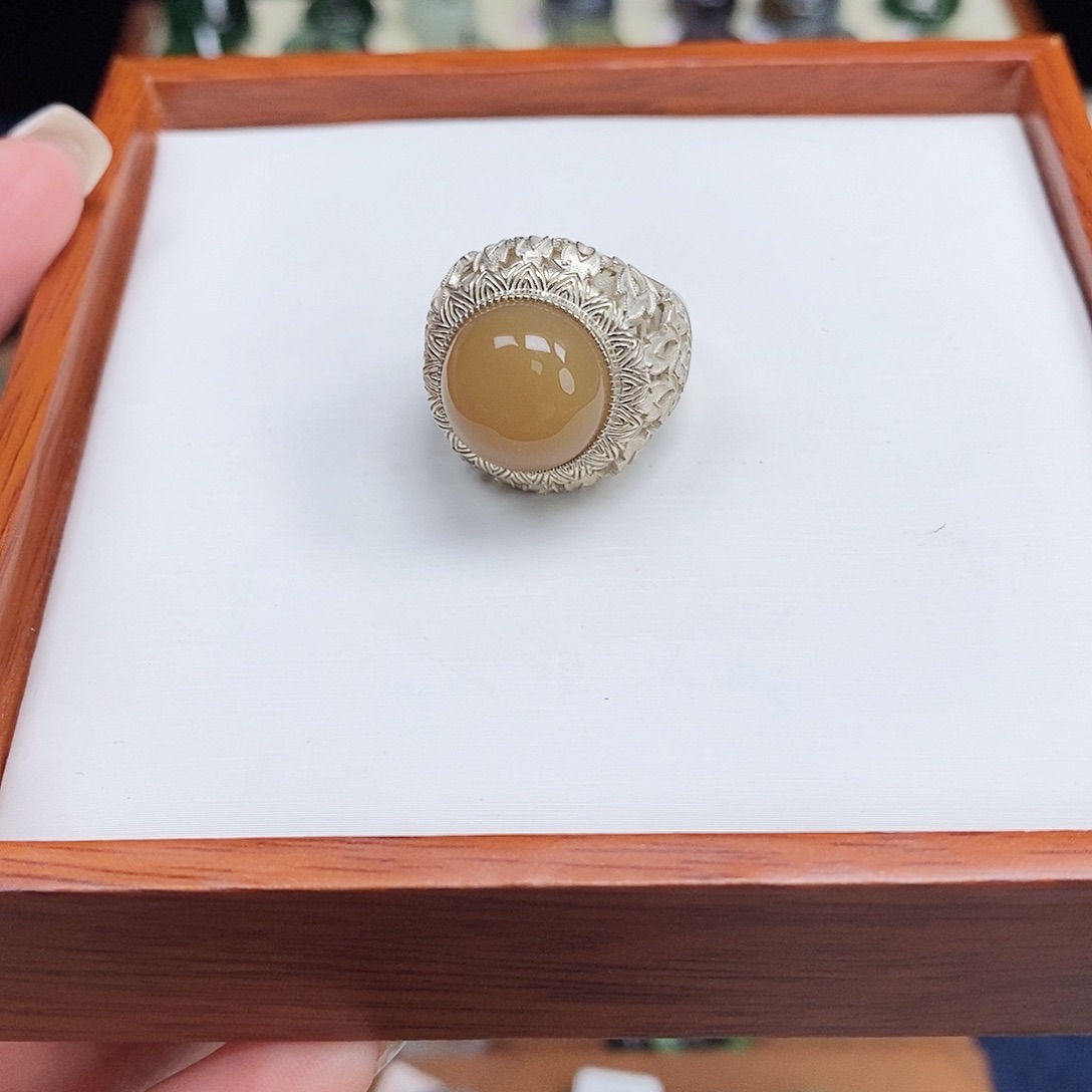 小****和田玉戒指银S925镶嵌专拍10