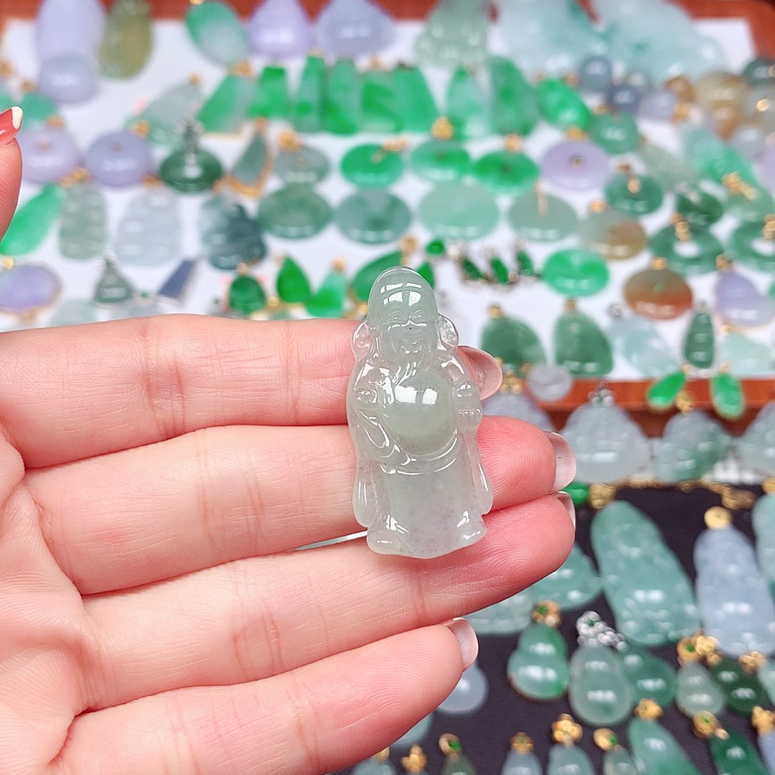 翡翠颈饰未镶嵌天然翡翠A货