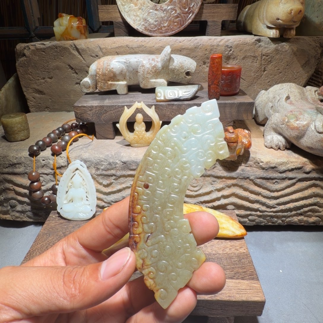 我***你和田玉（糖玉）未镶嵌颈饰