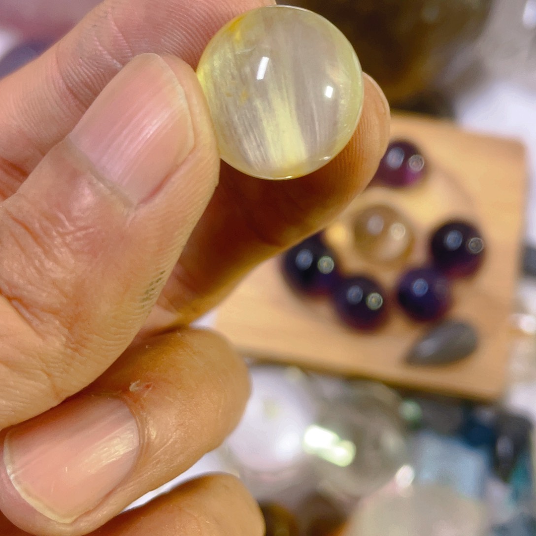 水晶颈饰未镶嵌屿***麓天然水晶