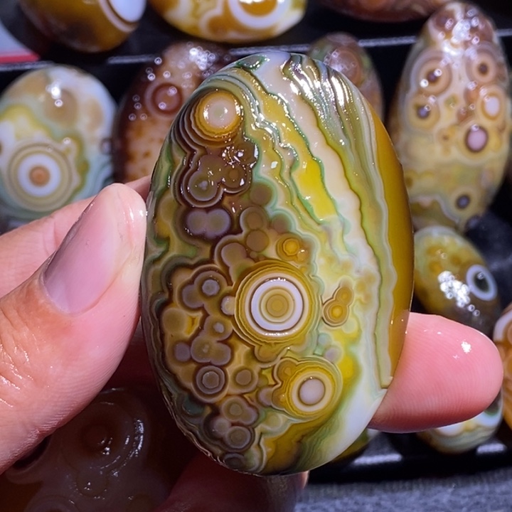 玛瑙/玉髓珠宝奇石未镶嵌