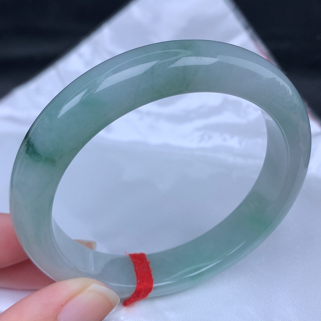翡翠未镶嵌手镯天然