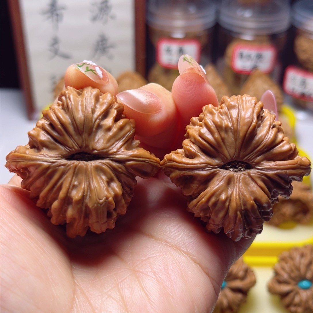 文玩核桃吊坠大尺正阳楼