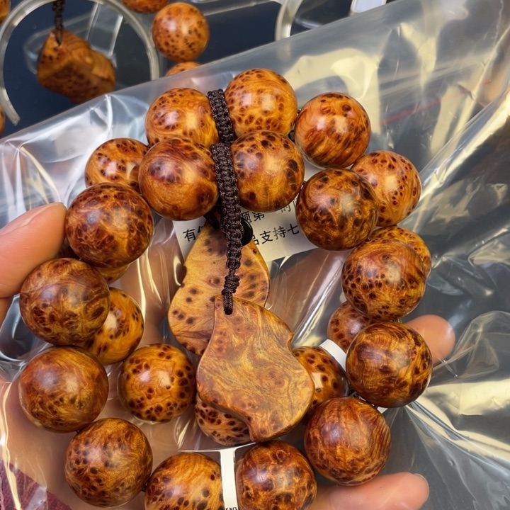 柏木（崖柏）把件莲****店17