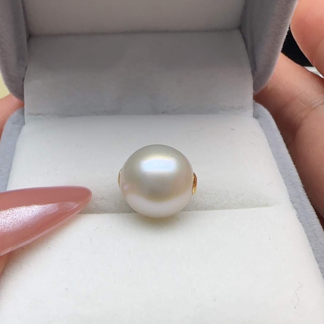 海水珍珠颈饰18K金镶嵌