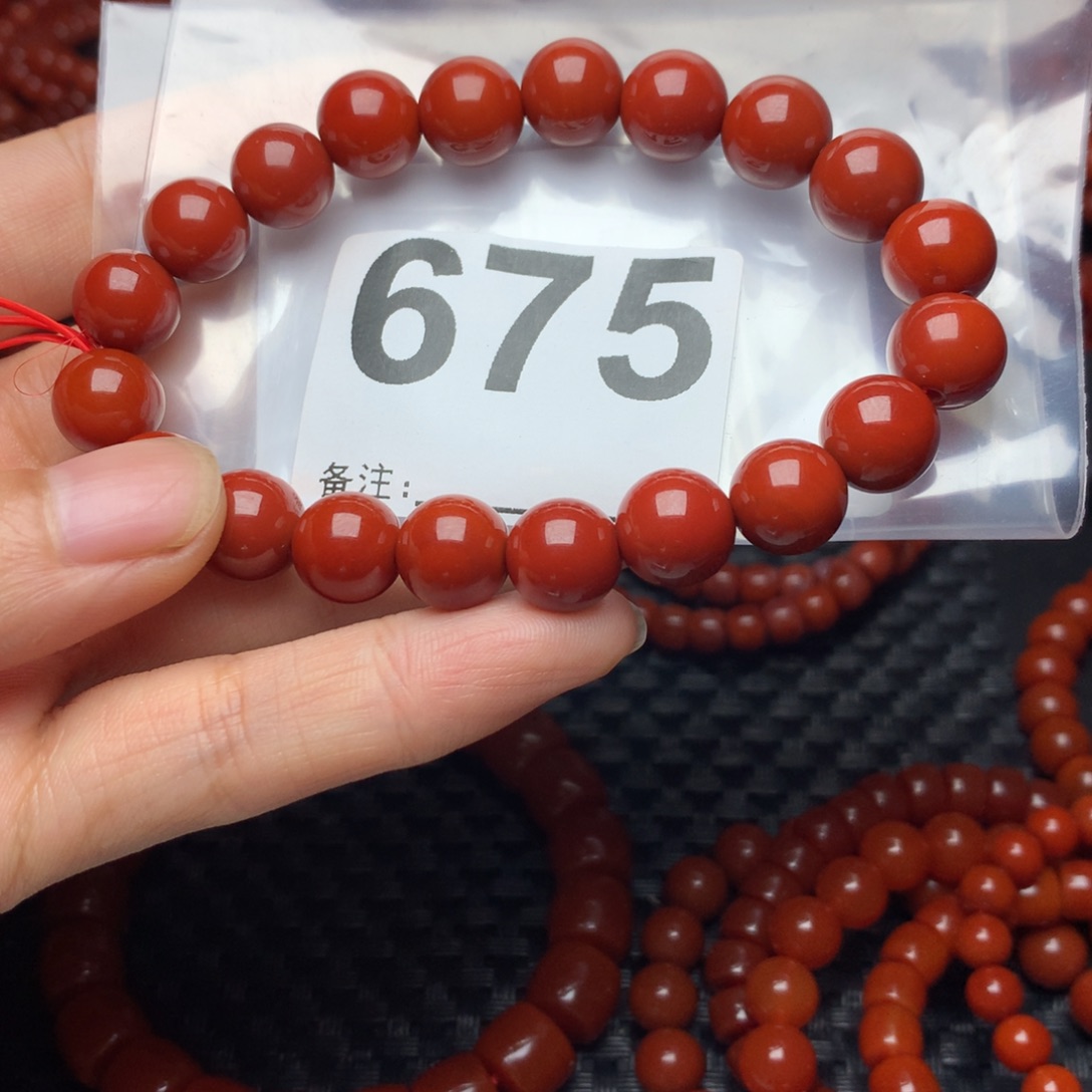熬***条手链未镶嵌南红玛瑙