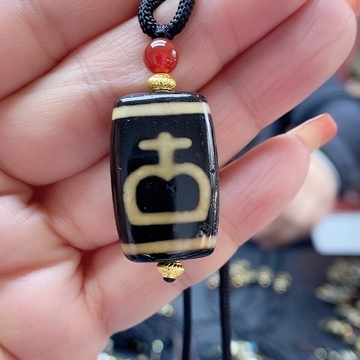 玛瑙/玉髓颈饰合金