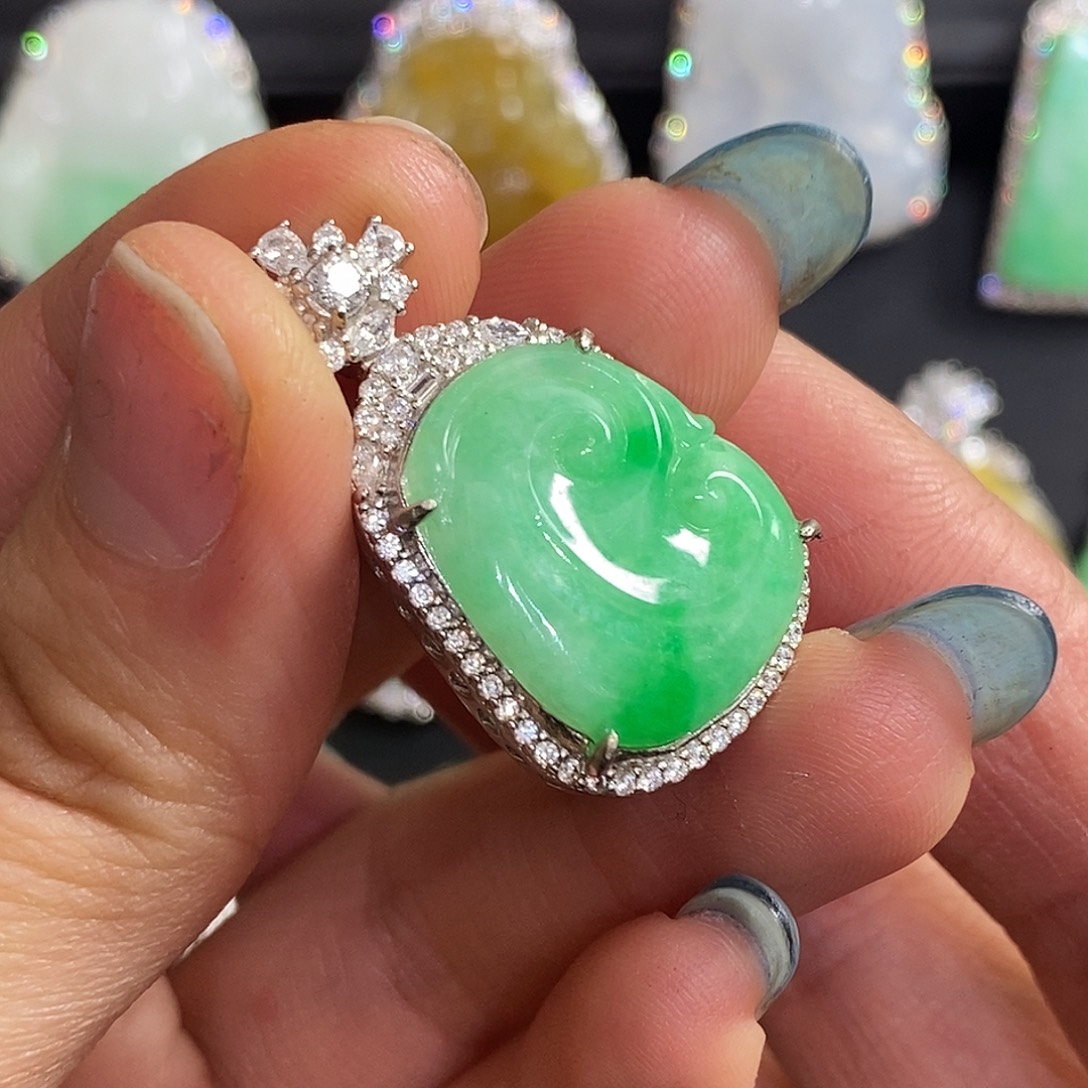 翡翠银S925镶嵌颈饰天然翡翠