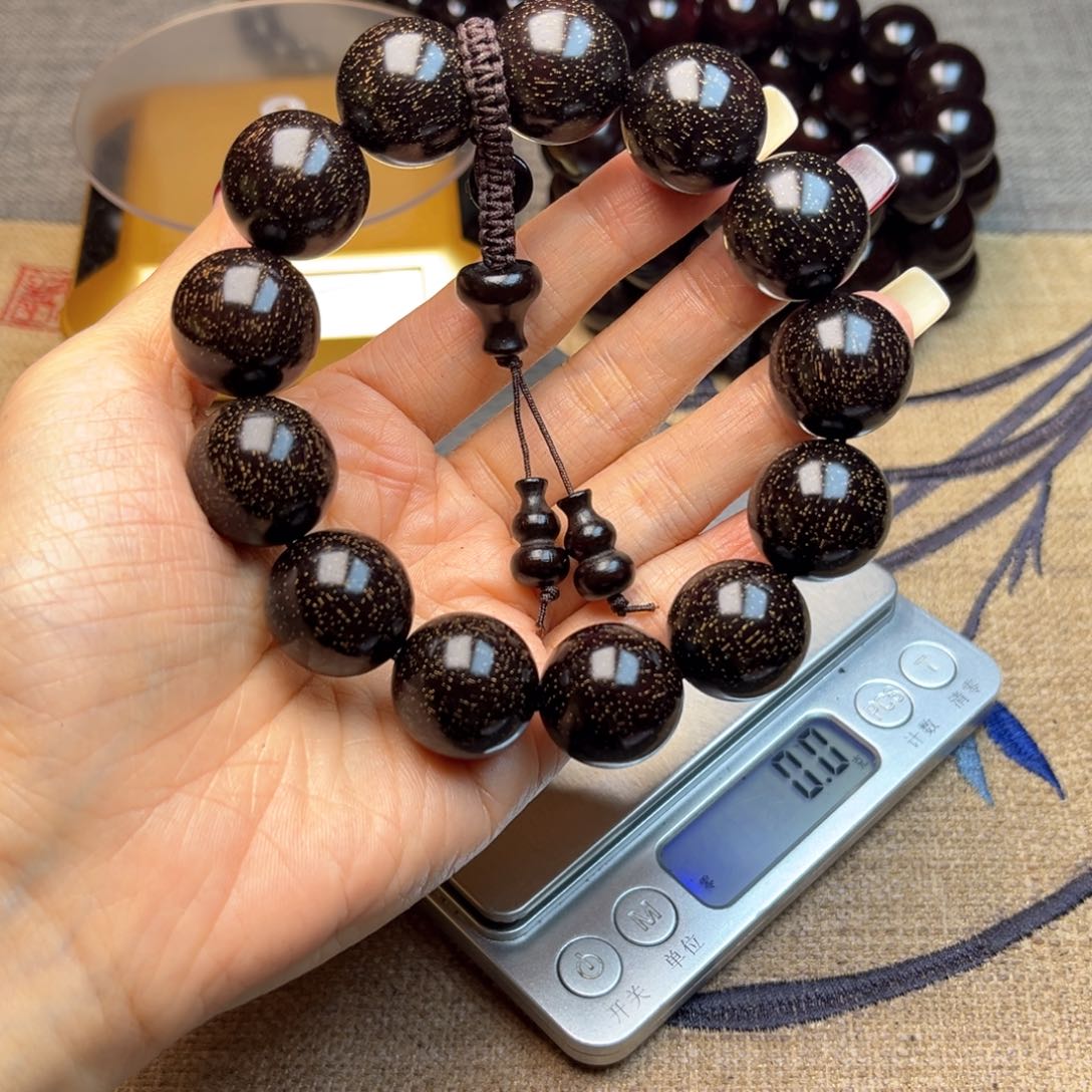 檀香紫檀（小叶紫檀）1.8 13颗爆星