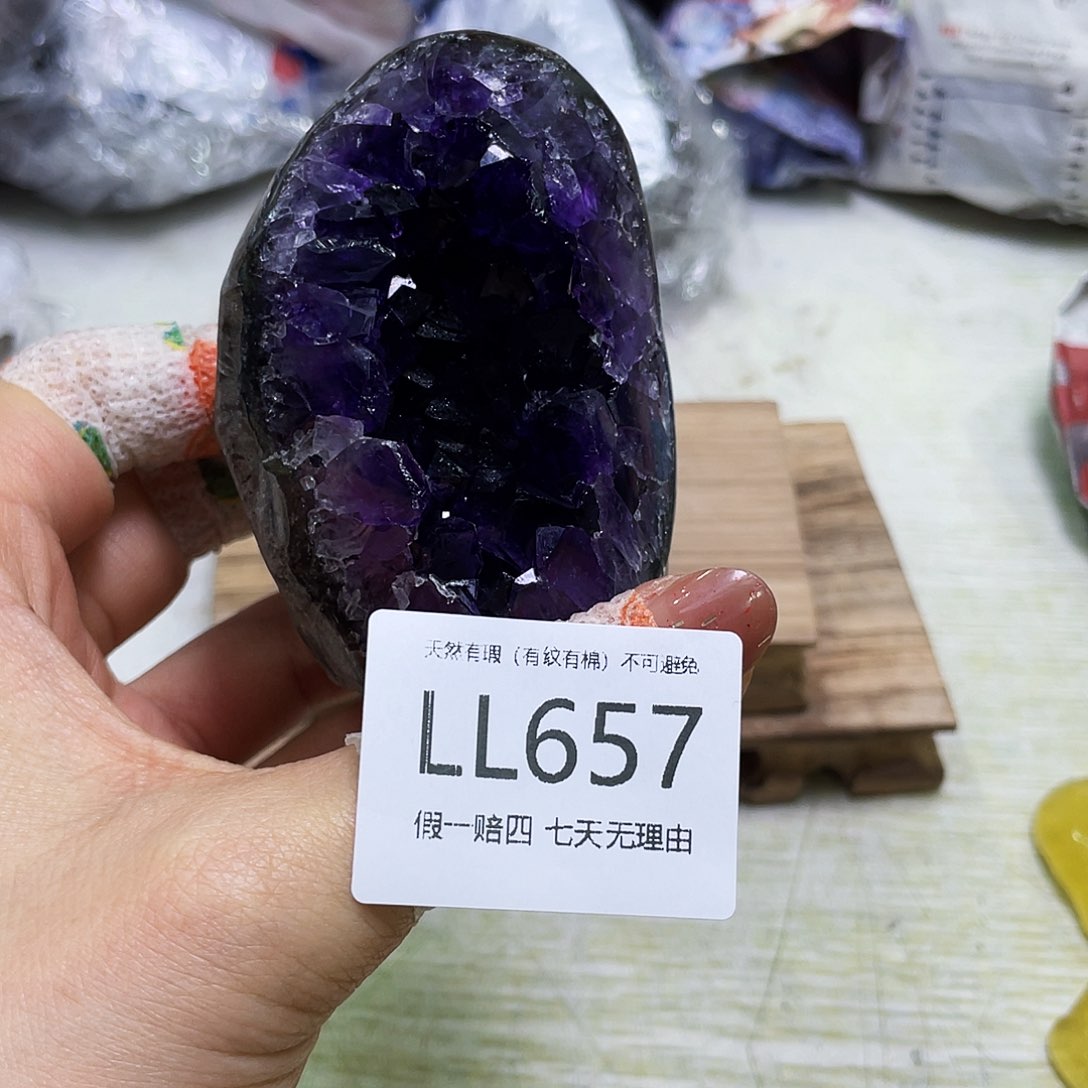 水晶摆件未镶嵌摆件